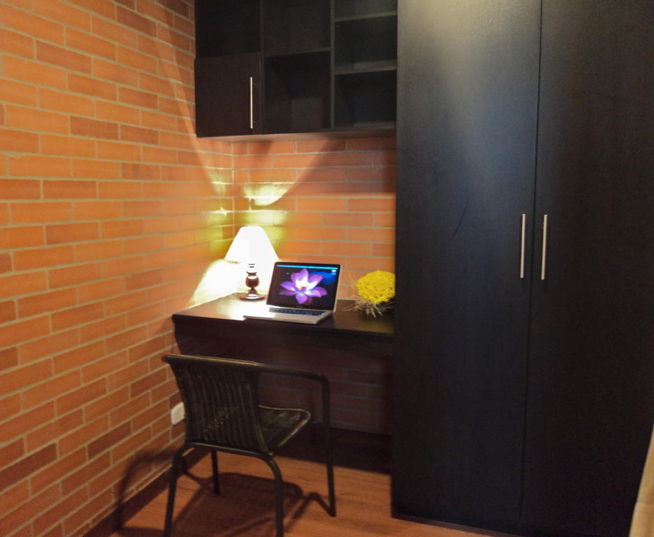 Hotel Bogota Astral מראה חיצוני תמונה