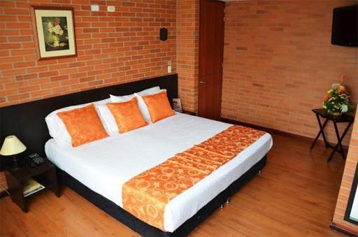 Hotel Bogota Astral מראה חיצוני תמונה